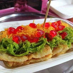 โรตีใส่ไข่ฝอยทองหน้าเยลลี่