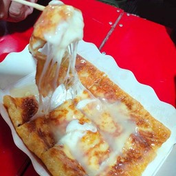 โรตีไข่ชีส