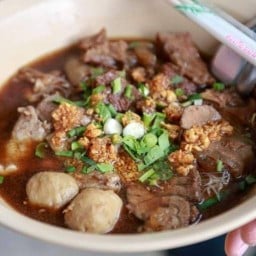 ครัวบ้าน บ้าน  by.ดาร์ฟีย์ (ฮาลาล)