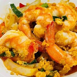 กุ้งผัดผงกะหรี่