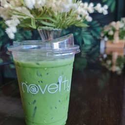 Iced matcha (uji)