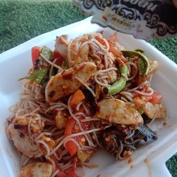 ตำขนมจีนกุ้งสด+หมูยอ