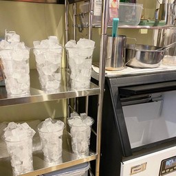 น้ำแข็งเปล่า