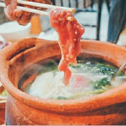 หมูจุ่มชุดกลาง