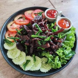 เนื้อแดดเดียวทอด