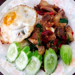 เบญตี้ก๊วยเตี๋ยวหมูต้มยำ-น้ำใส