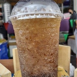 น้ำโคล่า