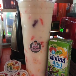 นมเปรี้ยวปีโป้ปั่น (คละสี) แก้วใหญ่ยีราฟ