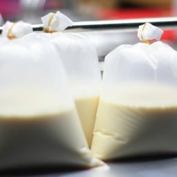 น้ำเต้าหู้ ปลาท่องโก๋ ตลาดบ้านเหนือ(ตอนเย็น)