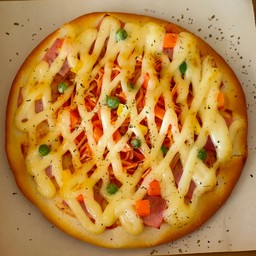 พิซซ่า by เตย สาขา 2