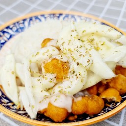 ข้าวไก่ทอดซอสออเนี่ยน