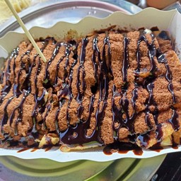 โรตีกรอบหน้าโอวัลตินช็อก