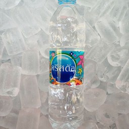 น้ำดื่มคริสตัล 600 ML