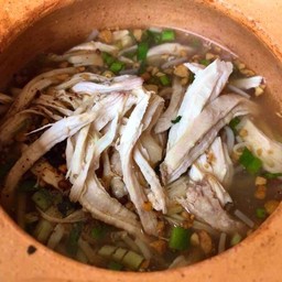 เกาเหลาเนื้อไก่