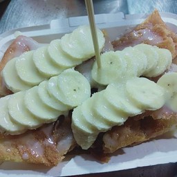 โรตีกรอบหน้ากล้วยหอม