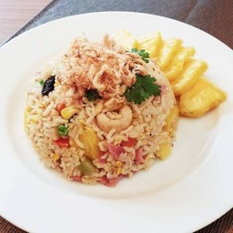 ข้าวซอยเชียงราย By Mama เชียงราย