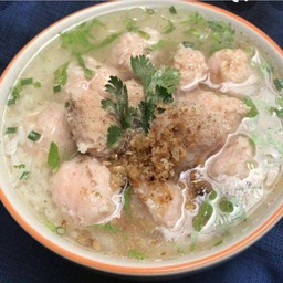ข้าวต้มหมูเด้ง