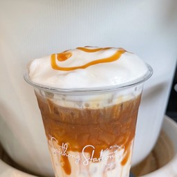 คาราเมลมัคคิอาโต้ เย็น