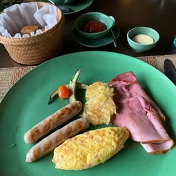 อาหารเช้าแบบฝรั่ง 