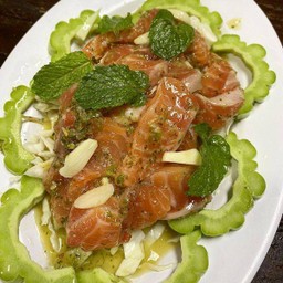 แซลมอนแซ่บ