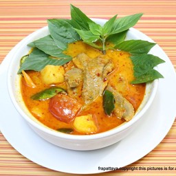 แกงเผ็ดเป็ดย่าง