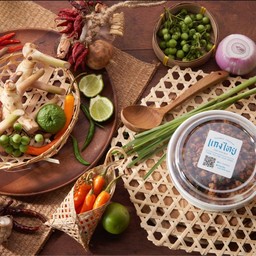 กะเพราหมูสับ+ไข่ดาว