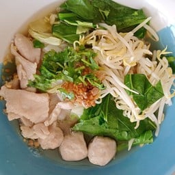 ก๋วยเตี๋ยวพริกกะเหรี่ยง เพชรบุรี