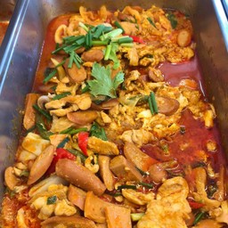 ผงกะหรี่ไก่ (กับข้าว)