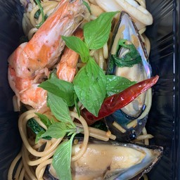 สปาเก็ตตี้พริกแห้งทะเล