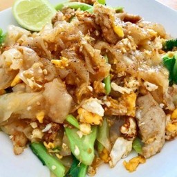 ผัดซีอิ้วหมู