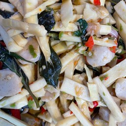 ครูน้อมแกงใต้