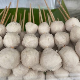 ลูกชิ้นปิ้งบ่อฝ้าย