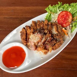 หมูสามชั้นทอดน้ำปลา