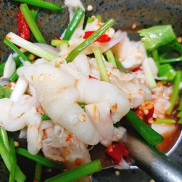 ยำเล็บมือนาง