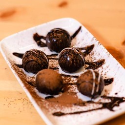 Chocolates ball