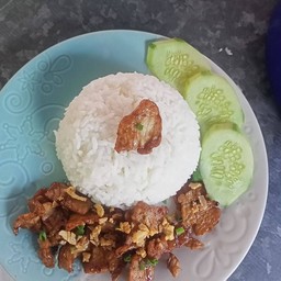 ข้าวผัดแม่ยาตามสั่ง