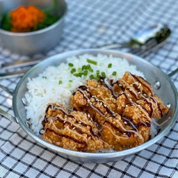 ข้าวไก่คาราเกะ ซอสเทอริยากิ