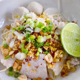 ⭐️ ก๋วยเตี๋ยวน้ำใส ปันชิ้นปิ้ง👍 ก๋วยเตี๋ยวต้มยำ ลูกชิ้นหมู ลูกชิ้นเนื้อ เมนูใหม่เร็วๆนี้ ผัดกะเพรา ก๋วยเตี๋ยวน้ำใส ปันชิ้นปิ้ง ⭐️