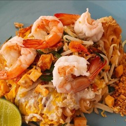 ผัดไทโบราณรสเด็ด พัทยา