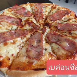 เบคอน