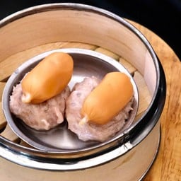 หมูเด้งหน้าไส้กรอกไก่