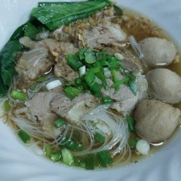 ก๊วยเตี๋ยวเนื้ออัลนูร ฮาลาล