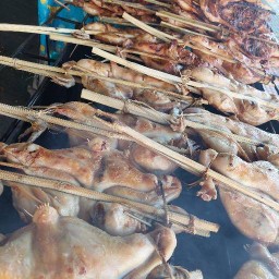 ไก่ย่างบ้านแคน By ส.สมาน