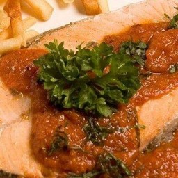 SALMON POMODORO