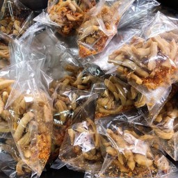 กากหมูเจียวกระเทียม