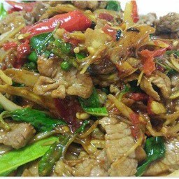 ผัดฉ่า เนื้อ