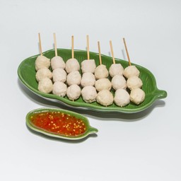 ลูกชิ้น (ชุดละ4ไม้)