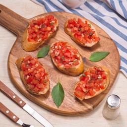 BRUSCHETTA TOMATO