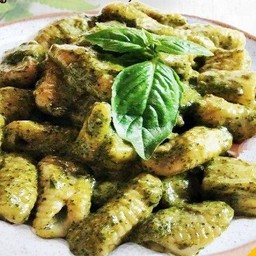 GNOCCHI PESTO