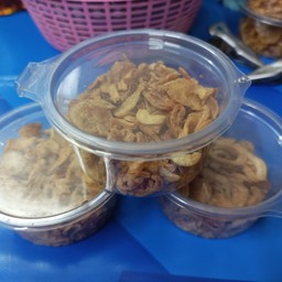 หอมแดงเจียว